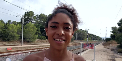 Black hottie Luna Corazon enjoys fucking in public