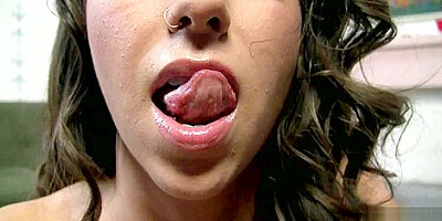 Layla Luxxx in Tug n` Smoke - ManoJob