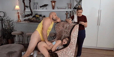 Macy Meadows is a horny homewrecker ready to fuck hung men