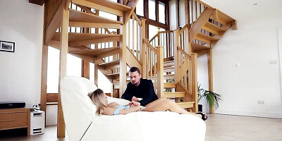 Elegant Sienna's blonde porn