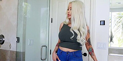 Blonde With Big Milkings Came And Took The Cum From A Fan With Keiran Lee And Portia Paris