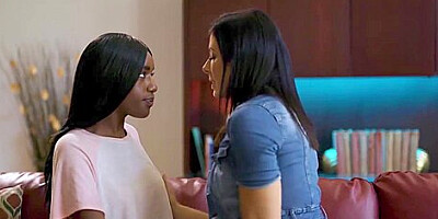 Teen 18+ ebony and her new stepmom lick each others pussy