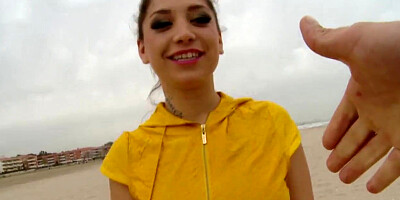 CULIONEROS - Spanish PHAT ASS WHITE GIRL Carla Cruz Bj's Man-Meat On Beach, Takes Assfucking Back At Home