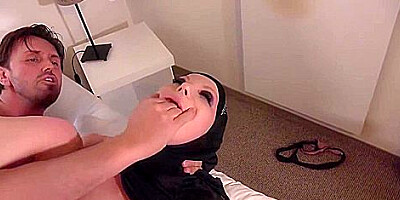 Buxom Muslim Cougar Hardcore Porn Video - Barbie Sins