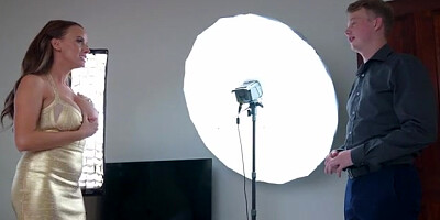 Stepmoms Secret Confession - S1:E5 - Momlover