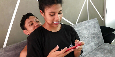 My stepsister plays with my cell phone and I play with her and her rich ass - porn in spanish latina