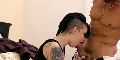 Emo teen exposes pierced twat thus tempting guy into humping