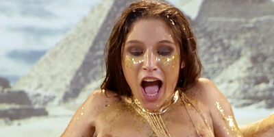 Goddess of sex need a thick cock and she find a cocksmith to ram her pussy