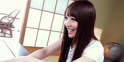 Asian Airi Mashiro getting good fisting on the bed