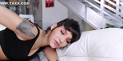 And Sex Triangle With Kitty Carrera And Sofie Reyez