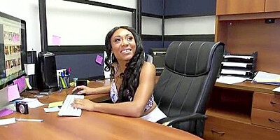 XXXJoX Jayla Foxx Ebony Fucked In Car Park