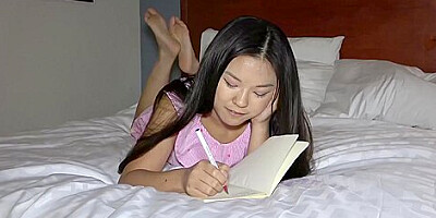 Des Ires, Louise Louellen And Lulu Chu In Daddy Are Totally Out Of Control