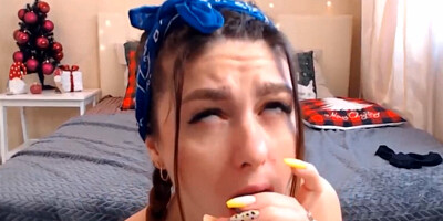 Dirty Cheerleader Gets Horny and Fucks Self