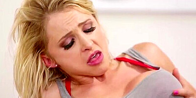 Sasha Heart licks Alix Lynx wets pussy and then orgasm