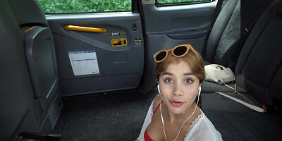 Pigtailed bimbo Marina Gold pays for taxi with her tight pussy