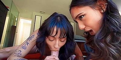 Kimora Quin And Vanessa Sky - I Love Tall Women