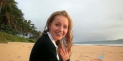 Scarlett Sage In Scarlett Glows At The Beach