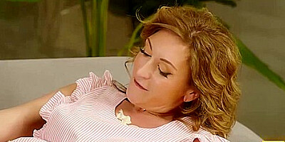 Julia North - Natural Over 50 Trailer