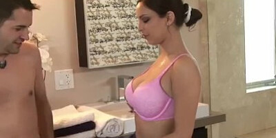 Danni Cole Oils Up Her Big Tits for Nuru Massage