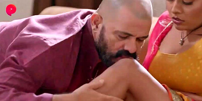 Tharki Bhudha Ne Big Boobs Bhabhi Ko Pel diya