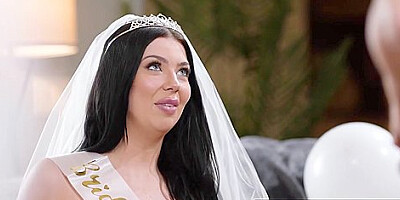 Tripper Hard Fucks Bride-to-be - Holly Day And Emma Magnolia