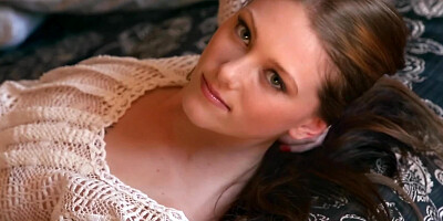 Adorable teenage model Shae Snow loves to masturbate at home
