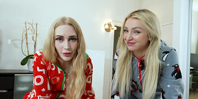 Britt and Emma gives Alex cock a holiday suck