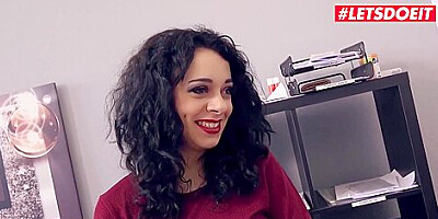 Khadisha Latina In Office Secretary Seduces Boss For A Promotion