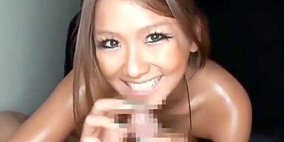 マイクロビキニを着た黒ギャルのHなパイズリ＿16