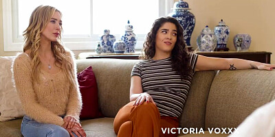 Teen n stepmom pussy licking babysitters