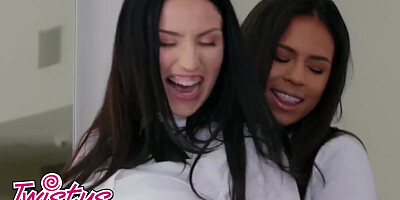 Twistys - Chesty College Girls Jade Baker, Autumn Falls Sissor