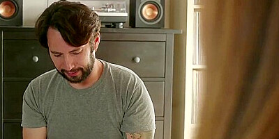 Quinn Wilde - Bearded Dude With A Big Schlong Is Up For Some Hardcore Banging With What A Couple