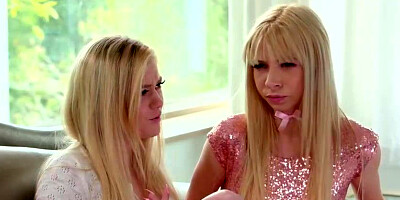 Brand Fresh Stepma Showcases How To Dump! - Kenzie Reeves - HD porno movie - PornHD