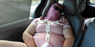 Fat ass plump white bbw doctor step in car and caught by stranger in public masturbation, flashing playing pussy - Xhamster