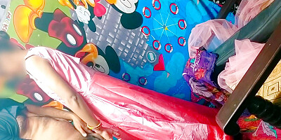 Huge squirting.Cutest teen Step-sister in pink salwar suit. she had first painful sex