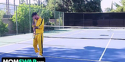 Mona Azar And Kenzie Taylor - Tennis Game With Slut Stepmoms Leads To Foursome Fuckfest Orgy