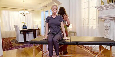 Bella Bends And Victoria Voxxx In Open Your Chakras With Big Ass Lesbian Milf