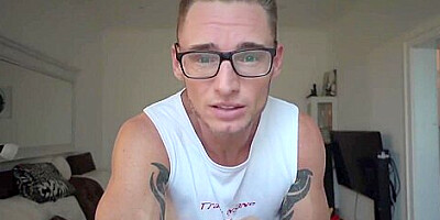 The Lesbo Of The Year Nici Dee Little Caprice