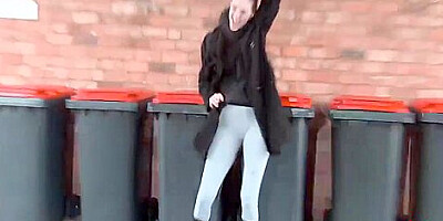 Public Pissing In Yoga Pants 12 Min