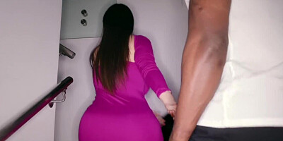 Jax Slayher cums on the face of cute girl Violet Myers