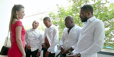 Dark Dicked In Gangbang - Pro Girl, Paulina Soul And Riley Reid