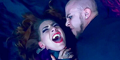 Cum In My Vampire Bush 1 With Savannah Fox