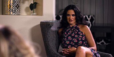 Kendra invites Penny to watch her fuck Kimmy