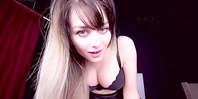 THE NEW YEAR EXECUTRIX