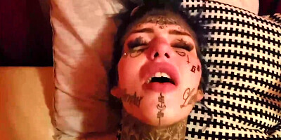 Tatted dark-haired, Amber Luke loves the way her paramour is pawing and poking her cunt