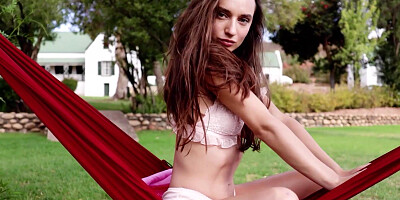 Big ass Gloria Sol shows perfect body