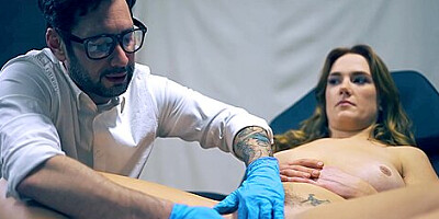 Strange Doctor Impregnates Busty & Booty Woman Siri