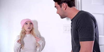 Tasty looking babe Kenzie Reeves groans while getting banged