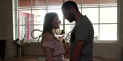 Insatiable bimbo Danni Rivers seduced her stepbrother