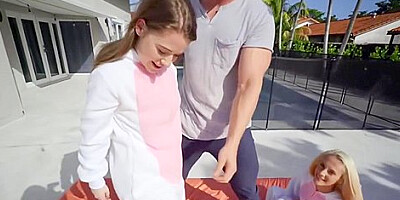 Two Little Bunnies Big One-eyed Snake Fucked With Sadie Hartz And Alice Merches